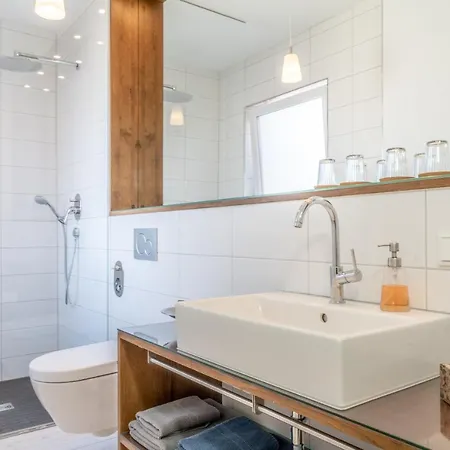 Ludwigstrasse Apartment *