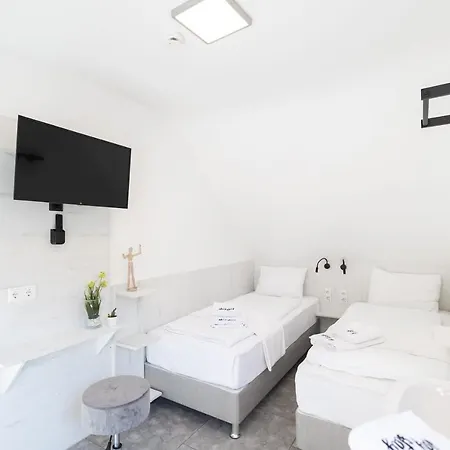 Staystay I 24 Check-in Casa de hóspedes Nuremberga