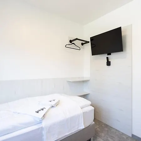 Staystay I 24 Check-in 招待所 纽伦堡