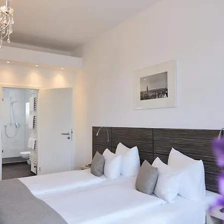 Prinzregent Hotel 3*