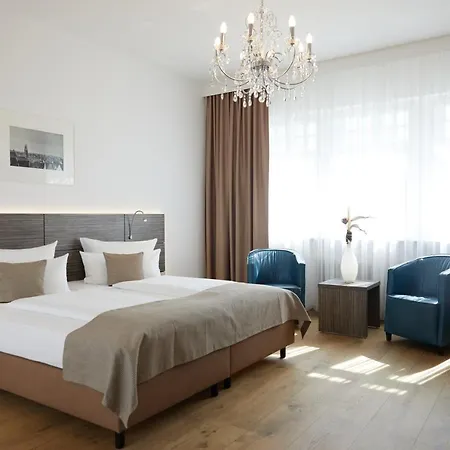 Prinzregent 3* Nuremberga