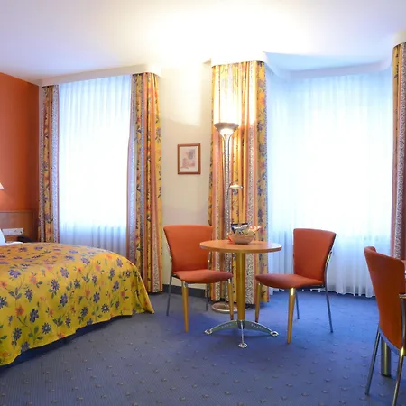 Hotel Ringhotel Loew's Merkur Norimberga