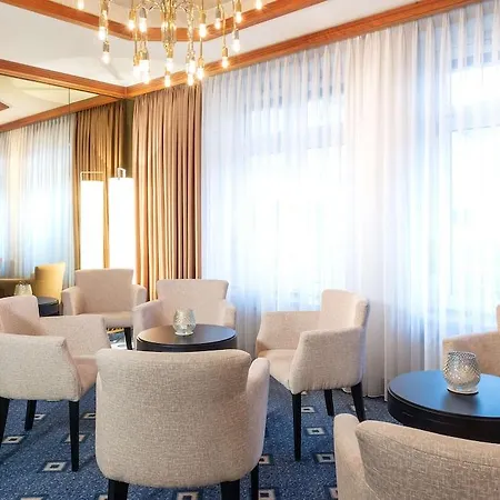 Ringhotel Loew's Merkur Hotel