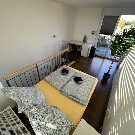 Penthouse-wohnung - Balkon - Dachterrasse - Zentrum Apartment *