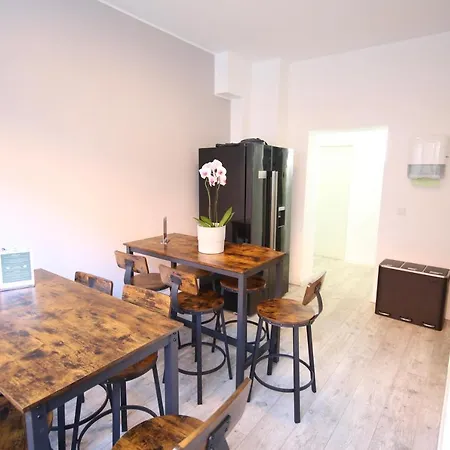 Luxomes - Zentrum Aparthotel *