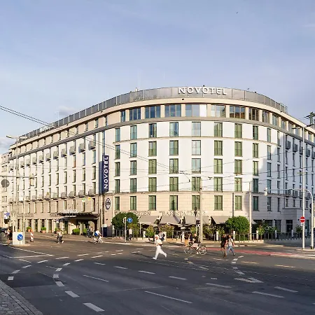 Hotel Novotel Nuernberg Centre 4*