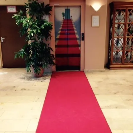 Hotel Tassilo 3*