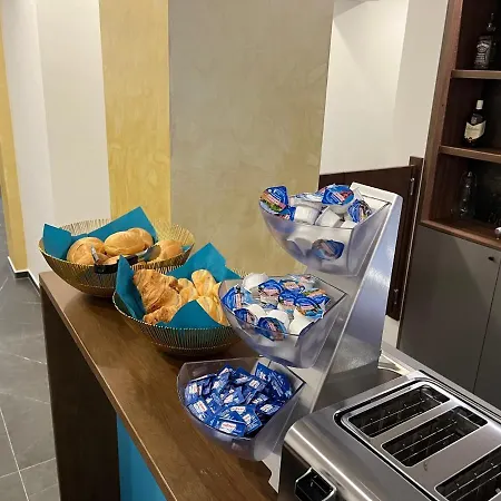 Hbf Garni Hotel