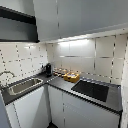 Messeapartment Woehrder Apartmán *