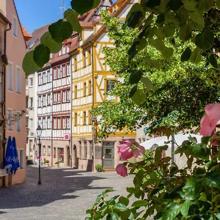 Apartment Linde3 - 10 Minuten In Altstadt Mit Balkon Und Pegnitzblick