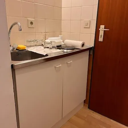 Apartment Zentrale Und Gepflegte In *