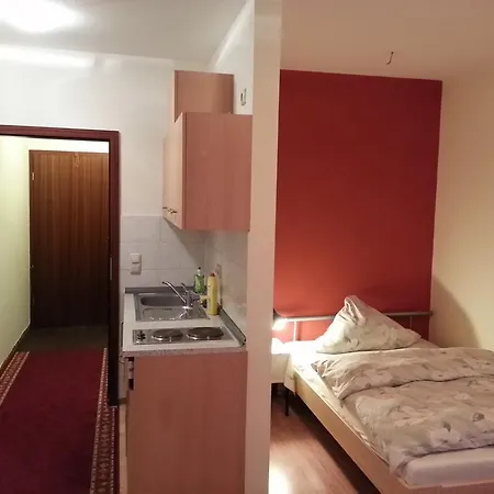 Apartment Gxm Self Serviced