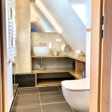 Ludwigstrasse Apartment *