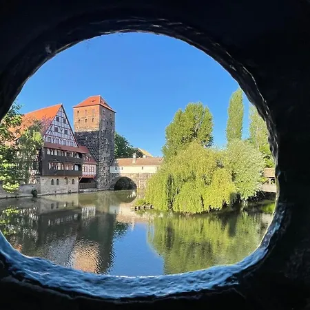 Altstadtoase An Der Marientormauer Nuremberg
