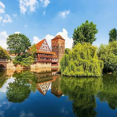 Gemutlich Zentrale Souterraint 65qm * Nuremberg