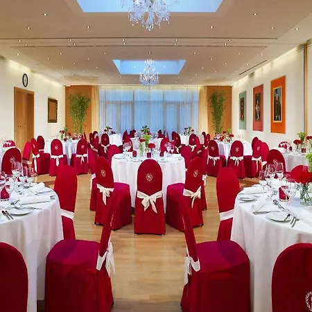 Sheraton Carlton 5*