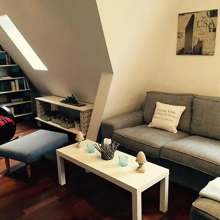 Giulia Apartment *
