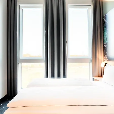 Nuernberg-west 3* Nuremberg