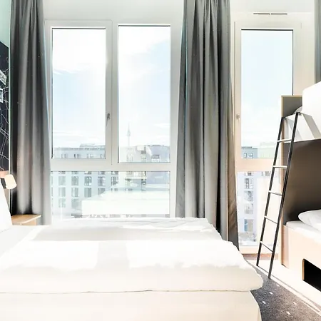 Hotel Nuernberg-west 3*