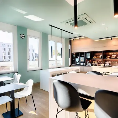 Hotel Nuernberg-west 3*
