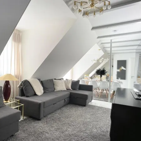 M-style 04 Mit Balkon Und Gasgrill, 24h Self-check-in, Free Parking, Netflix *