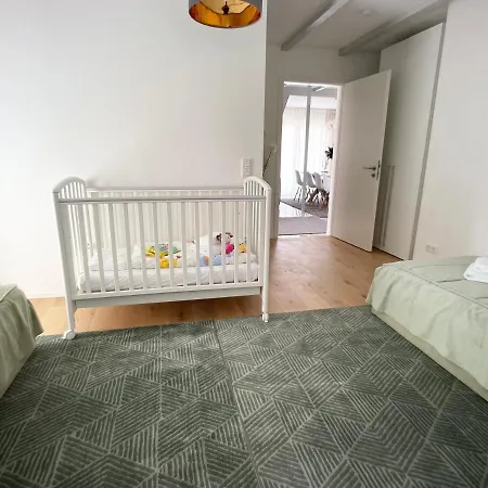 M-style 04 Mit Balkon Und Gasgrill, 24h Self-check-in, Free Parking, Netflix Appartamento *