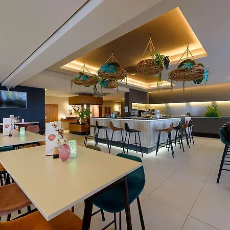 Novotel Am Messezentrum Hotel 4*