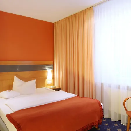 Hotel Ringhotel Loew's Merkur