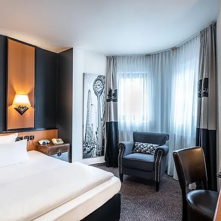 Best Western Am Hauptbahnhof 3* Norimberk