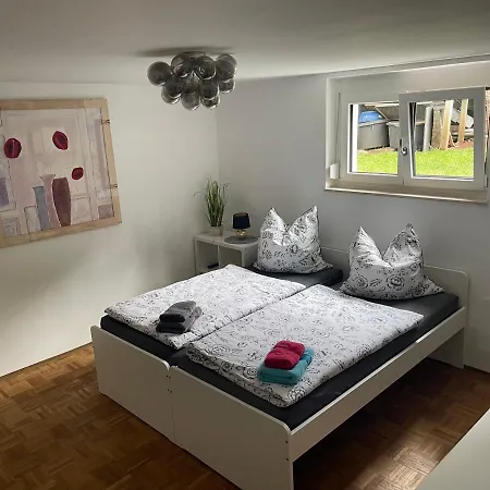 Cal-ifornia 2 Homestay