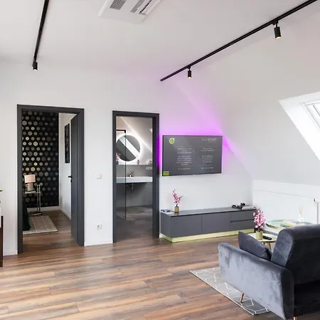 The Penthouse At Eco Smart Aparthotel 4*