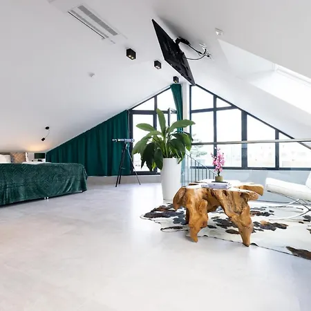 Apart Otel The Penthouse At Eco Smart Nürnberg