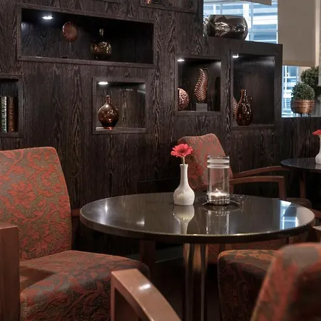 Hotel Moevenpick Airport Nuremberga