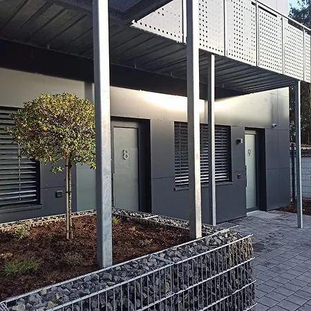 Xzllenz Traum Studio-apartment, Frei-parken, U-bahn, Kueche Apartment
