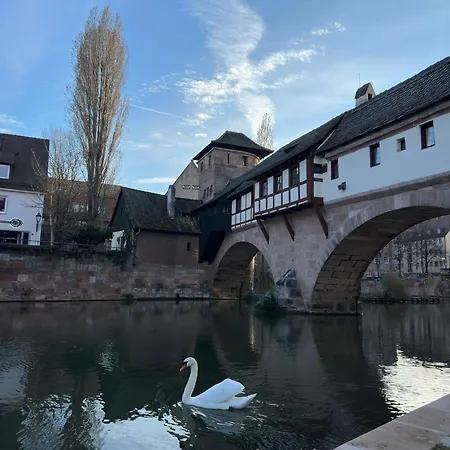 Beishan Nuernberg In Zentrum Dachgeschoss Núremberg
