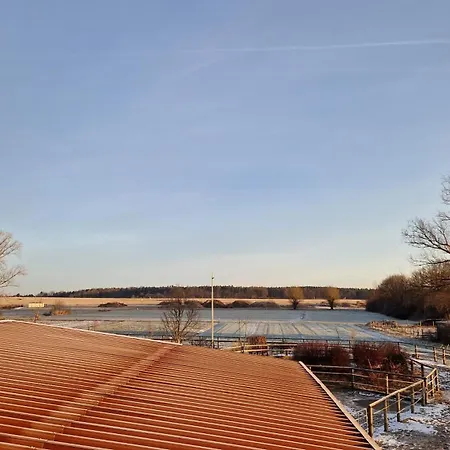 Apartment Messe- Und Ferienwohnung Am Ponyhof