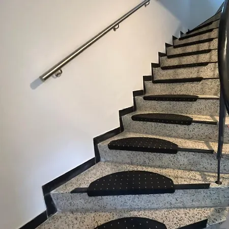 Rentapart's 4room Apartment
