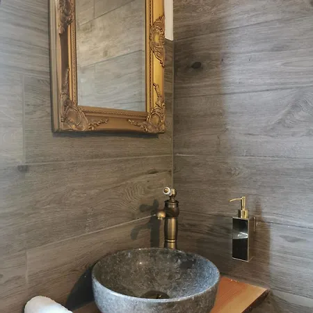 Zur Baumwolle Aparthotel *