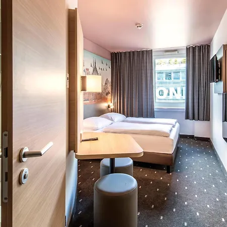 Hotel Nuernberg-hbf 3*