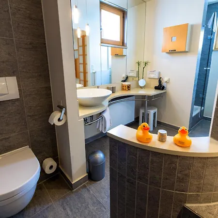 Schindlerhof 4*