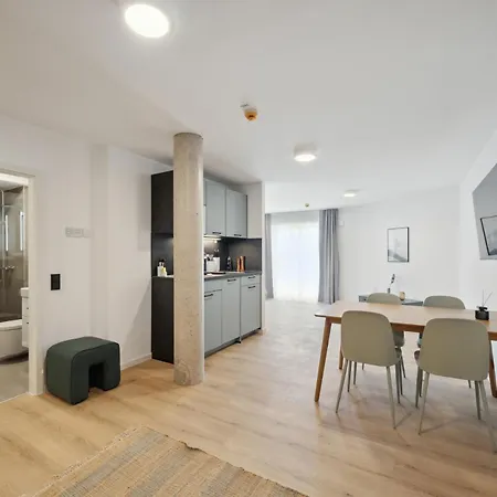 דירה Limehome Celtisplatz