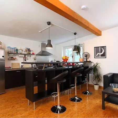 Stylish 3 Bedroom Nuremberg