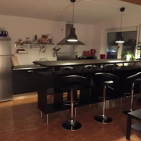 Apartment Stylish 3 Bedroom Nuremberg