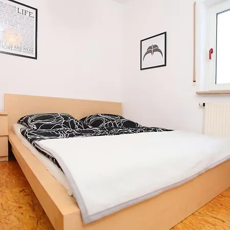 Stylish 3 Bedroom Apartment