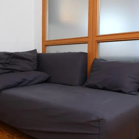 Stylish 3 Bedroom Apartment Nuremberg