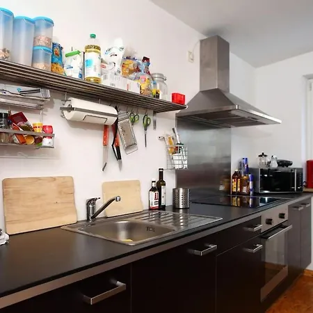 Apartment Stylish 3 Bedroom Nuremberg