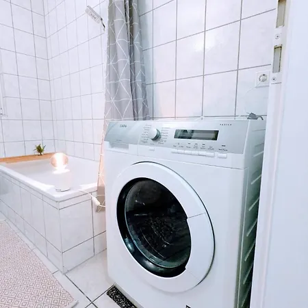 Apartment Nahe Messe Und Zentrum *