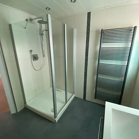 Westpark Apartment *