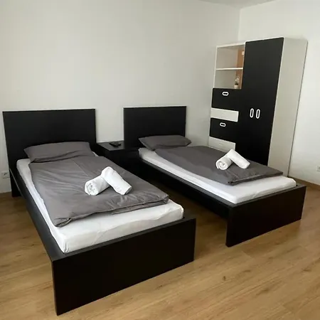 Apartment Renoviert, Modern Und Ruhig Nürnberg