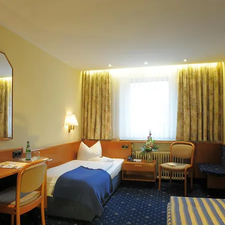 Hotell Ringhotel Loew's Merkur Nürnberg
